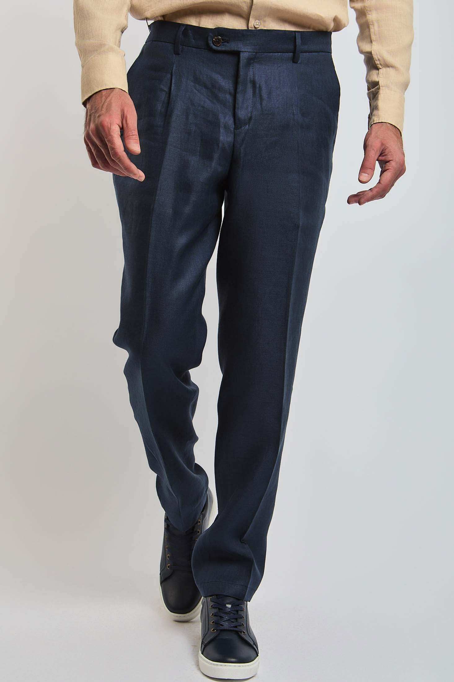 Dalydress men's navy trousers with button closure, showcased with beige shirt and dark sneakers