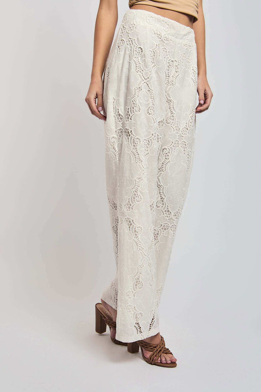 Women Regular Fit Pant - White