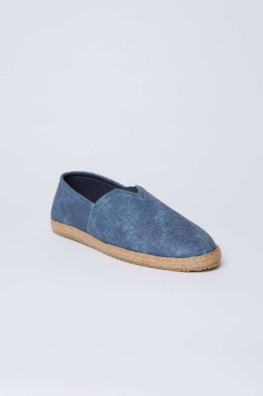 Dalydress men's blue denim espadrille with jute sole on white background