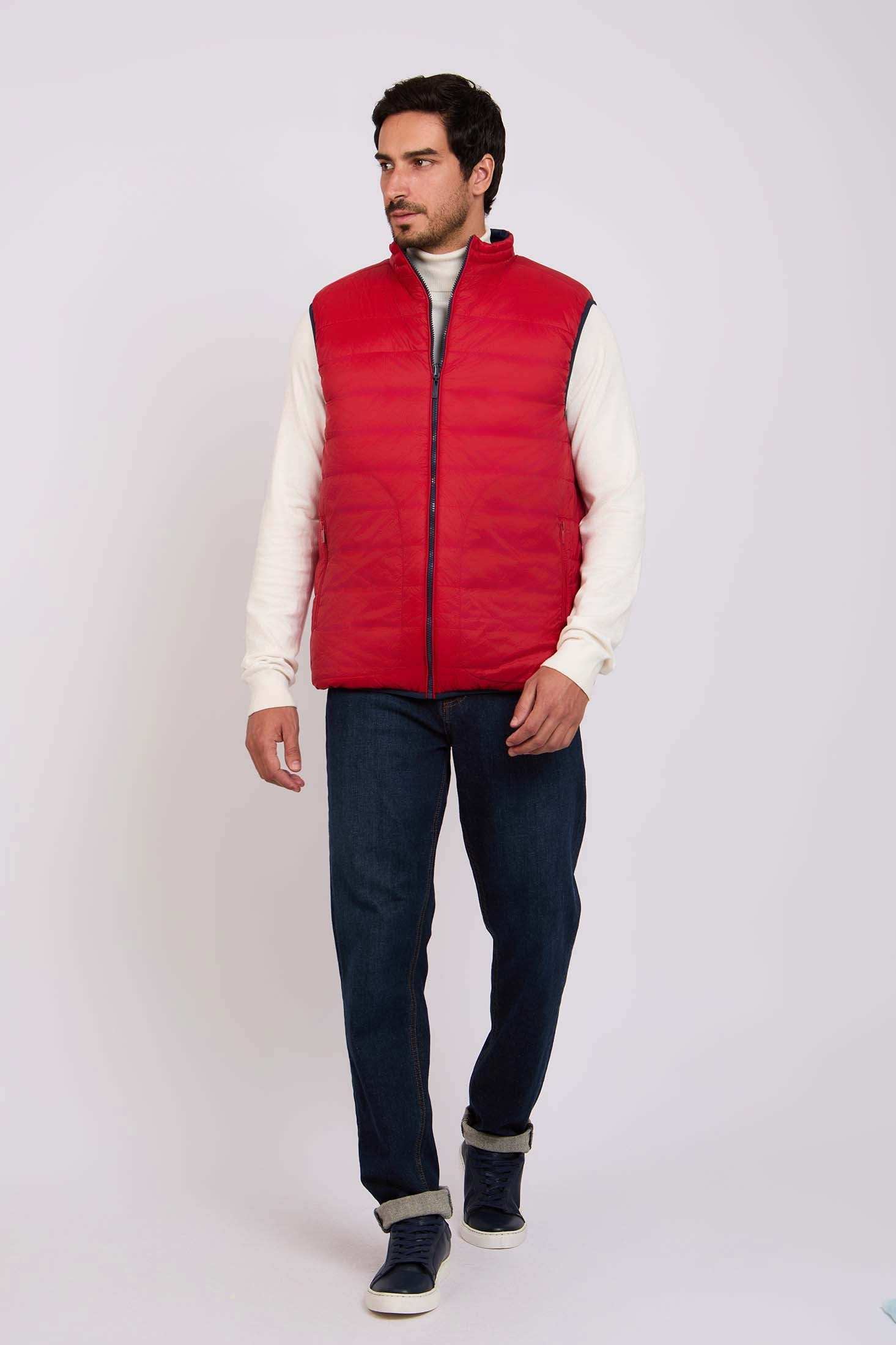 Men Regular Fit Vest Red