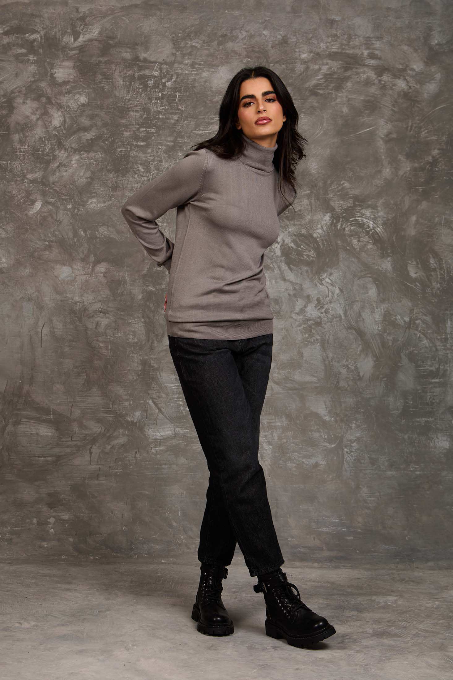 Women Regular Fit Pullover Grey