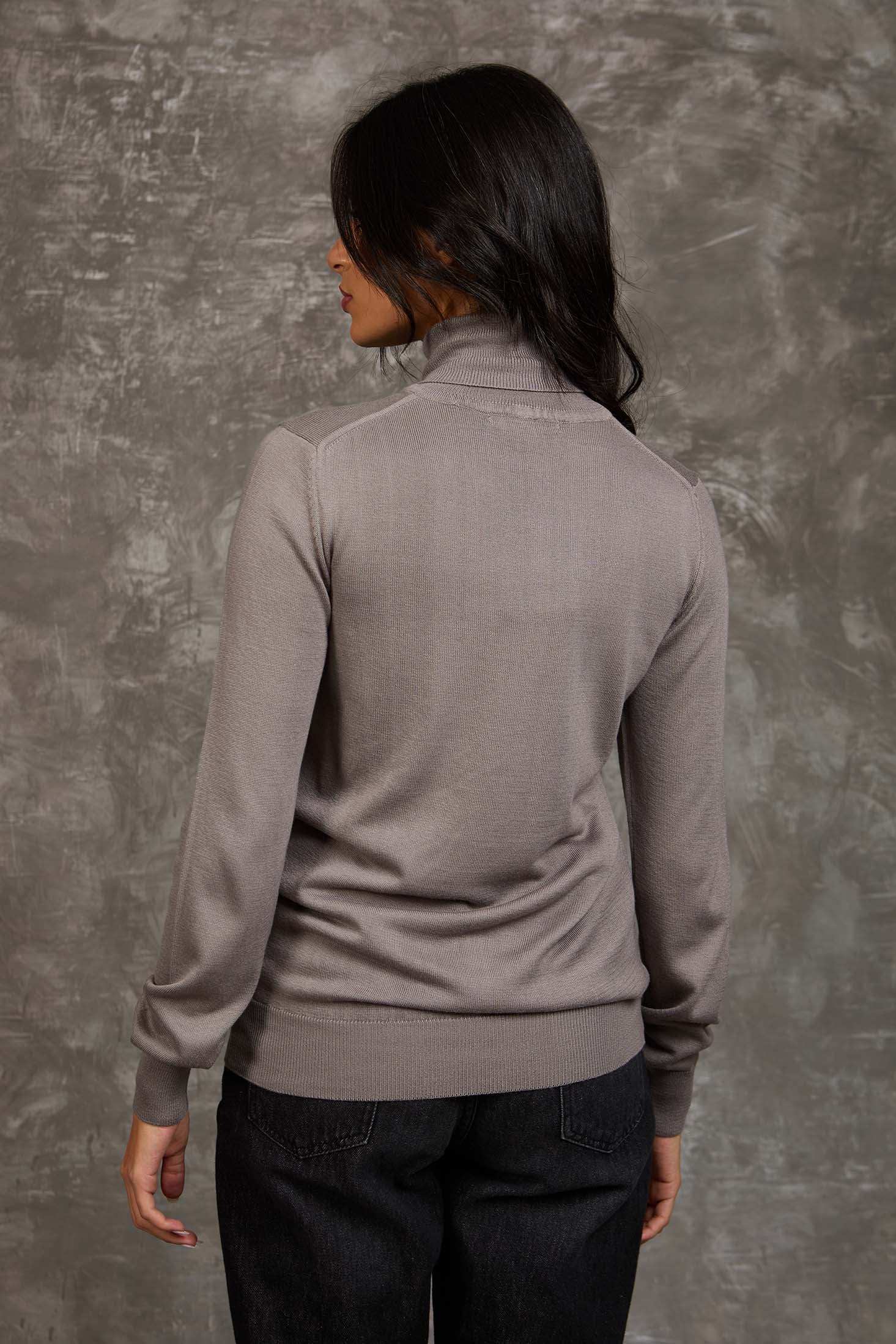 Women Regular Fit Pullover Grey