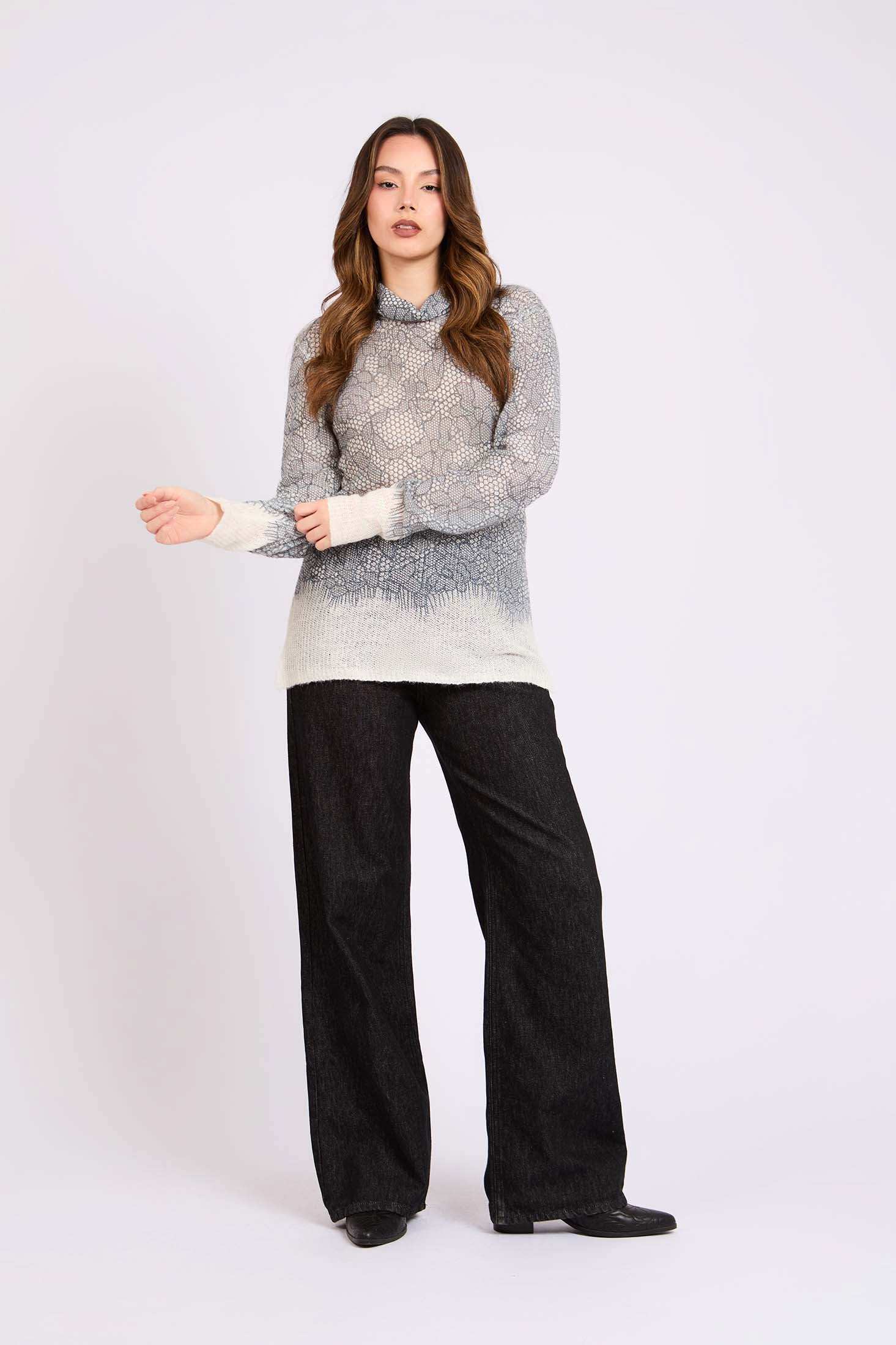 Women Regular Fit Pullover Grey/Off White