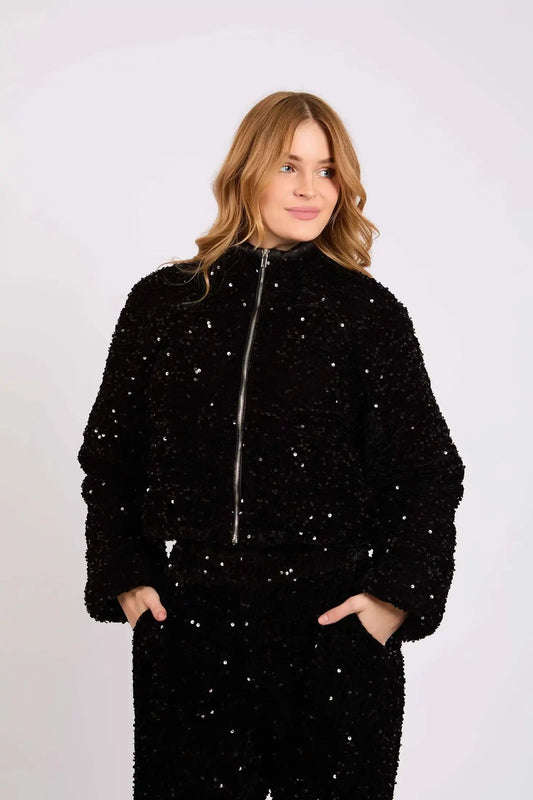 Women Regular Fit Jacket Black