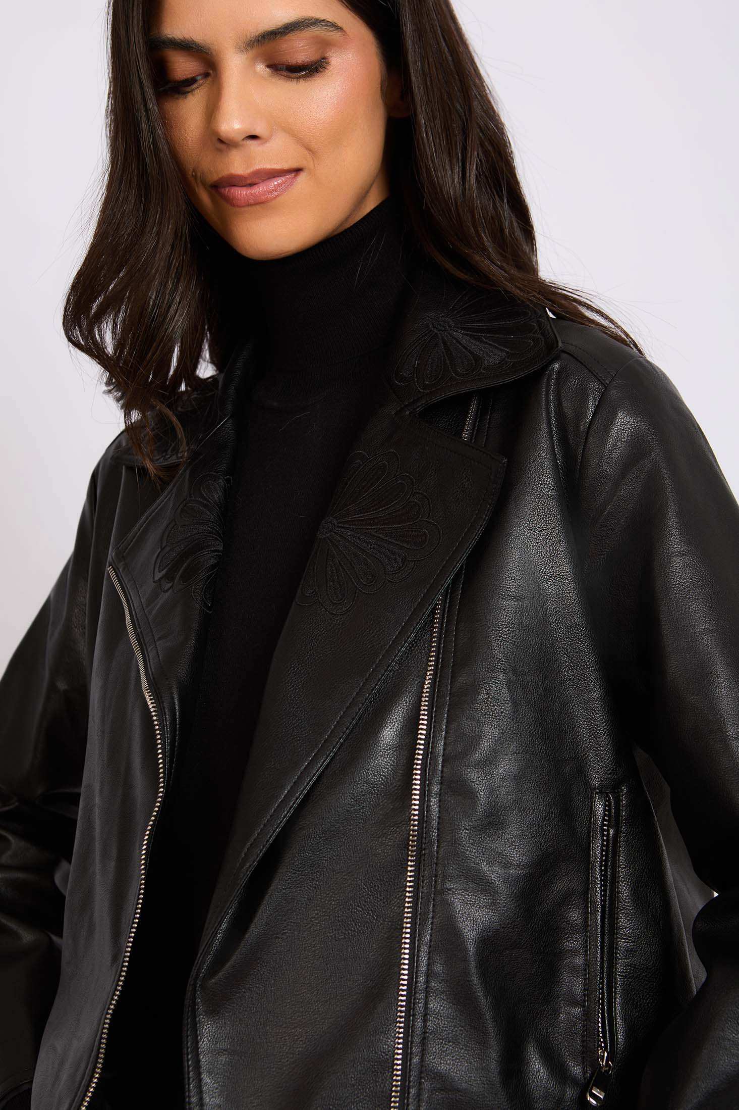 Women Regular Fit Jacket Black