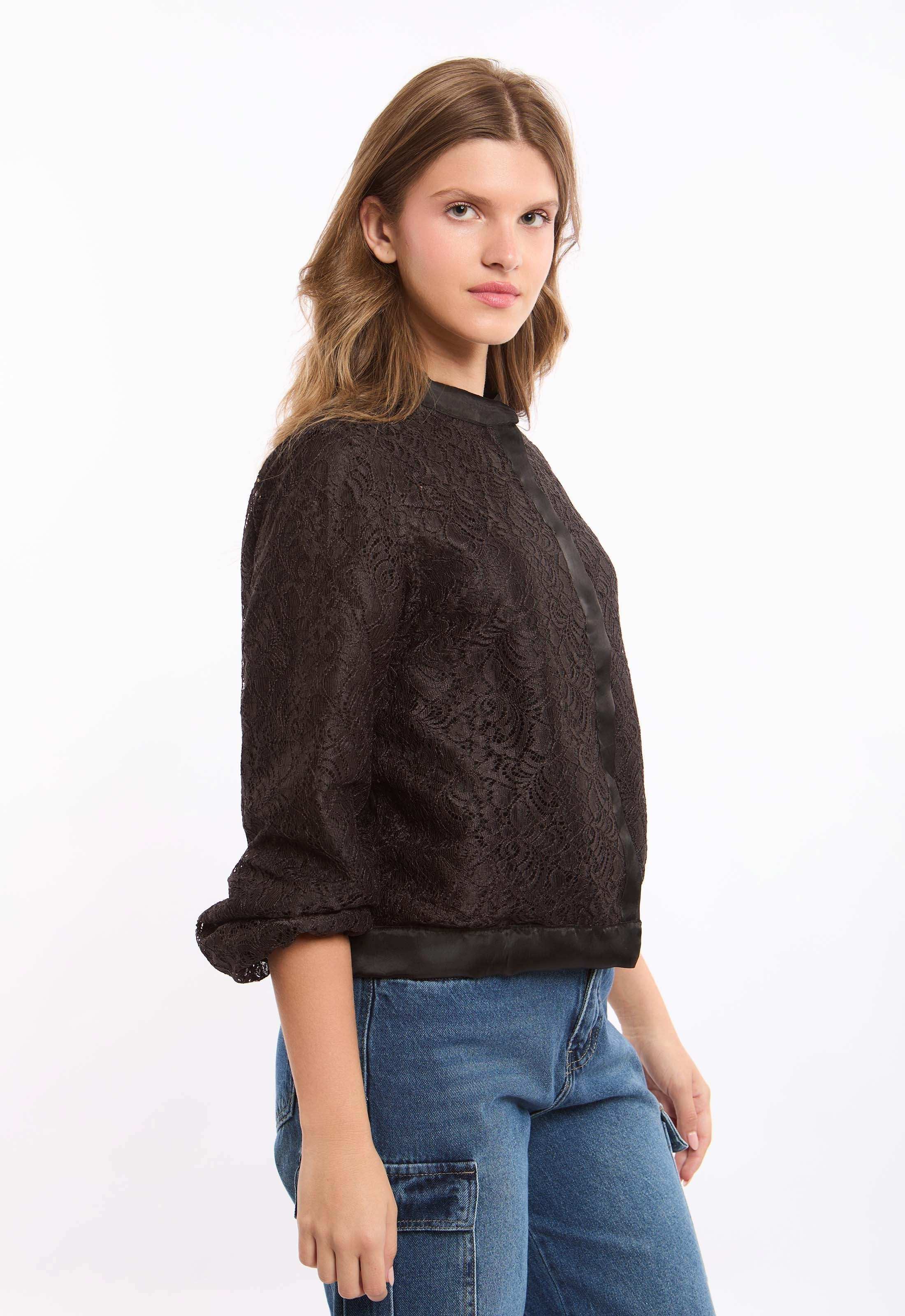 Textured Jacquard Button-Up Shirt