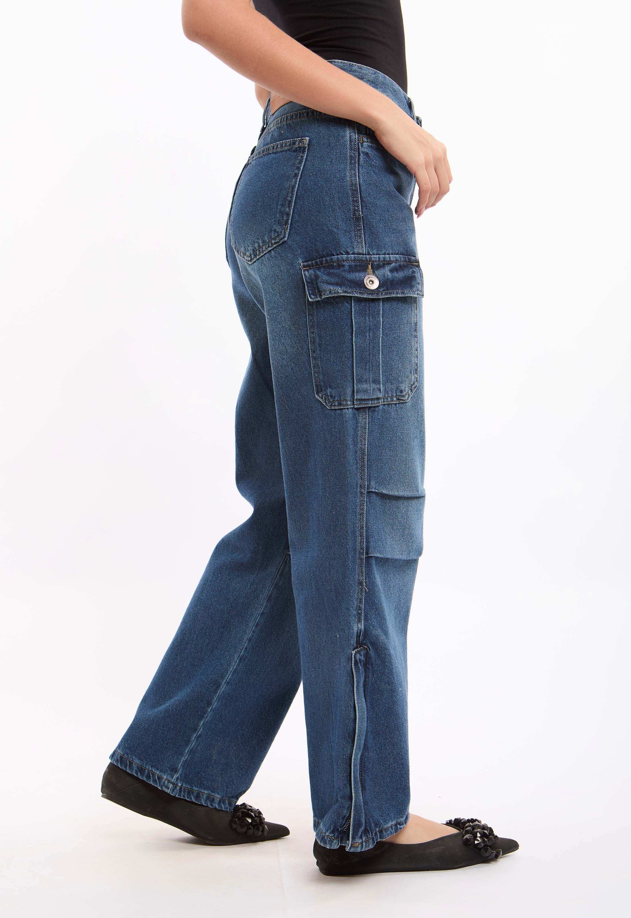 Utility Cargo Jeans with a Modern Fit