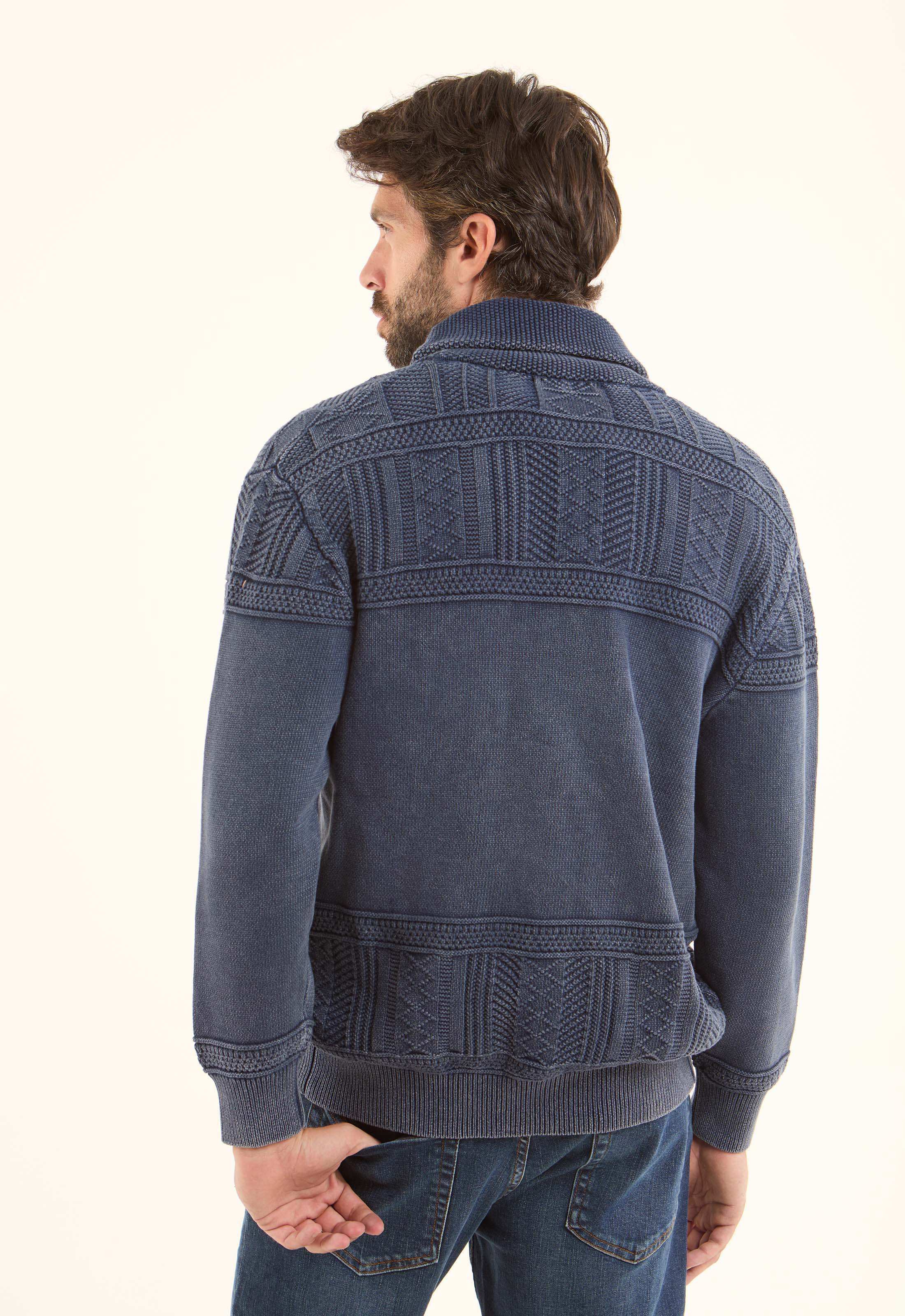 Elegant Knitted Cardigan with Shawl Collar