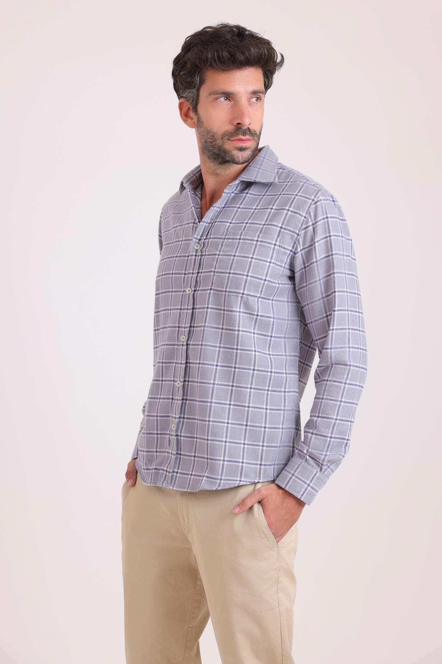 Long Sleeves Plaids Shirt with Pocket