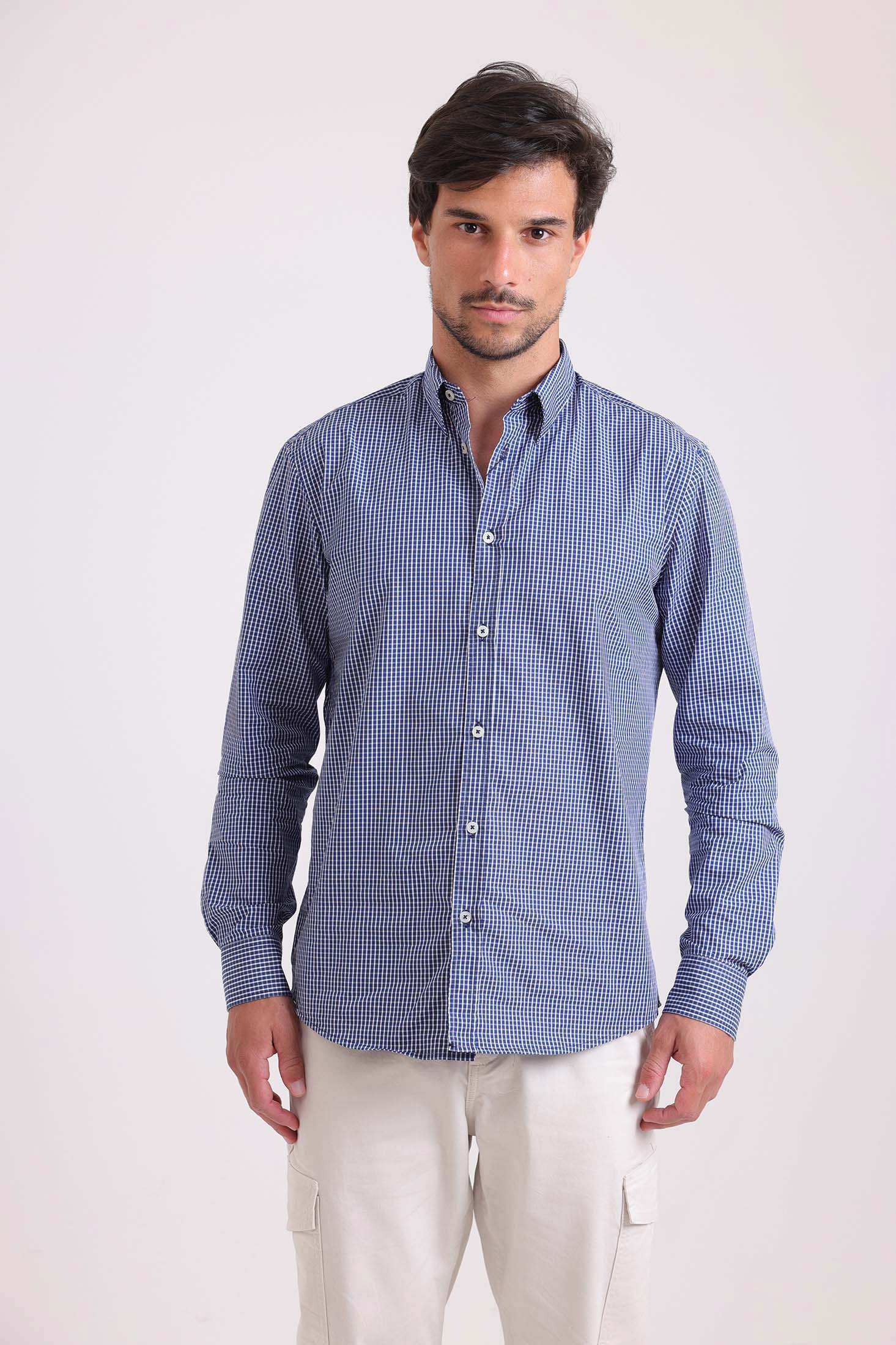 Casual Gingham Button-Down Shirt