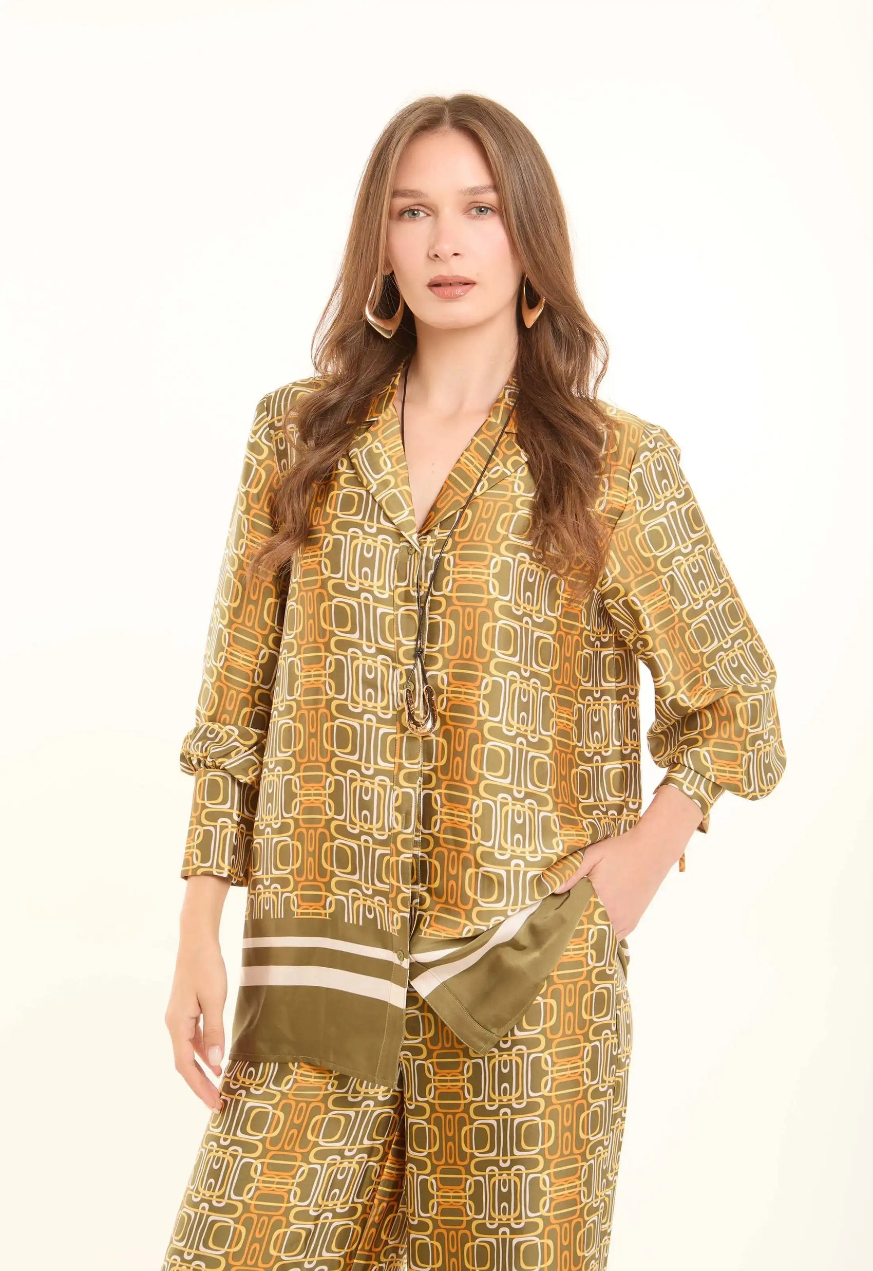 Printed Polyester Blouse with Notched Lapels