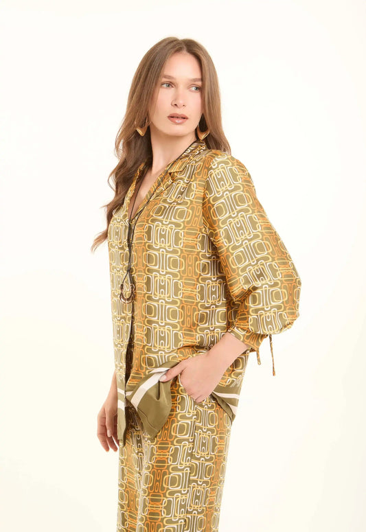Printed Polyester Blouse with Notched Lapels