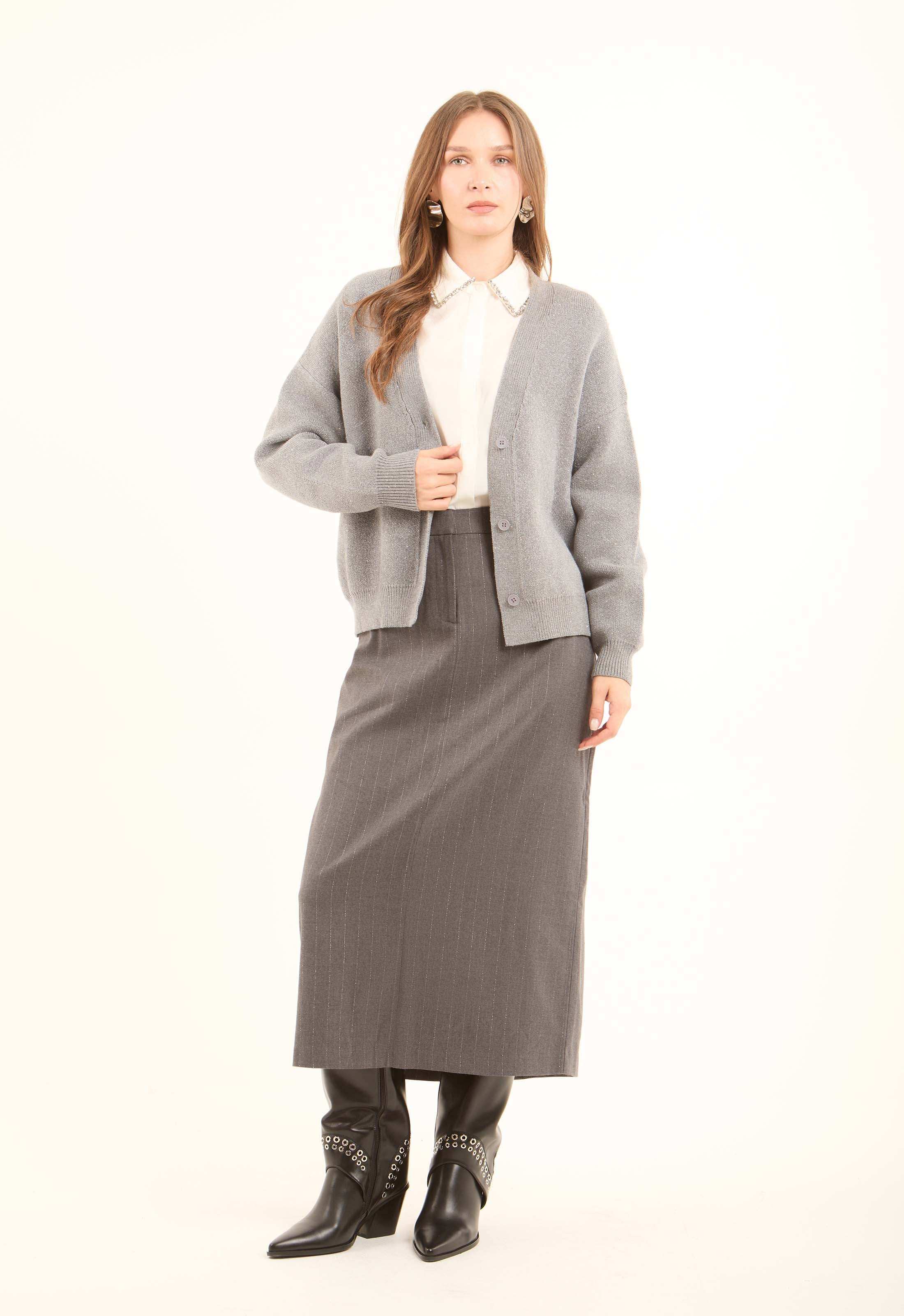 Solid Buttoned Basic Short Cardigan