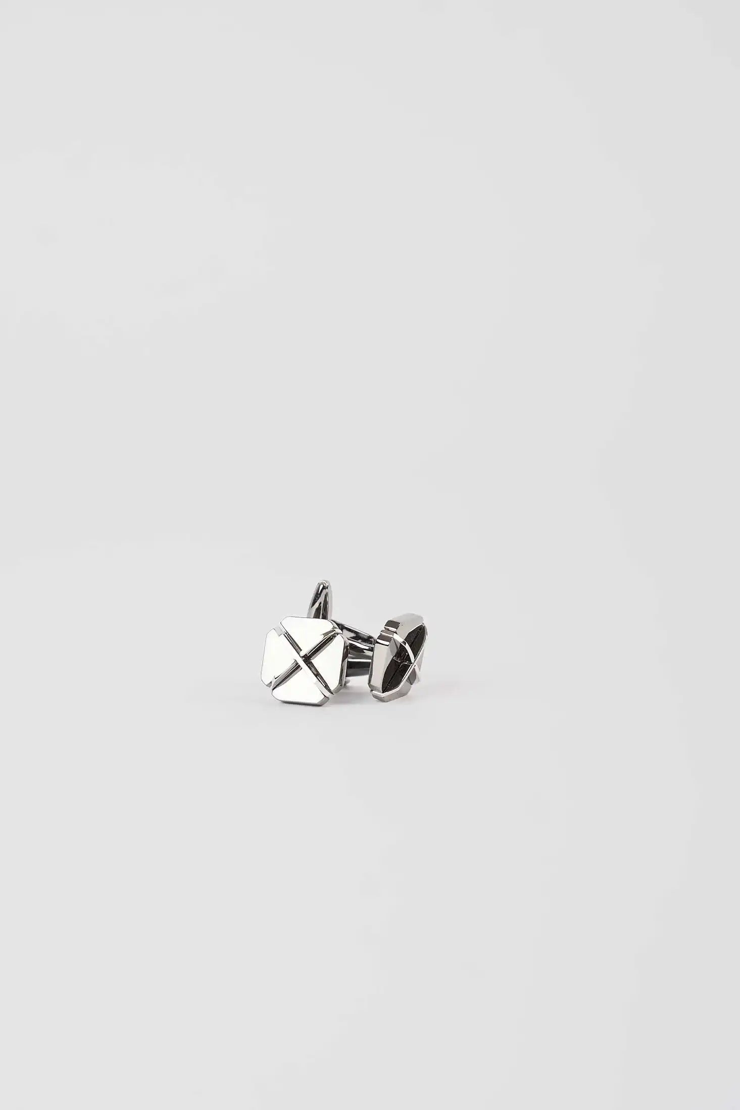 Sleek Cross-Bar Cufflinks