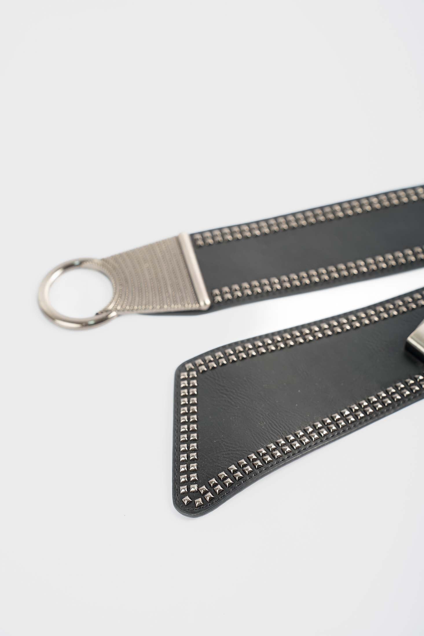 Black Studded Ring Buckle Belt