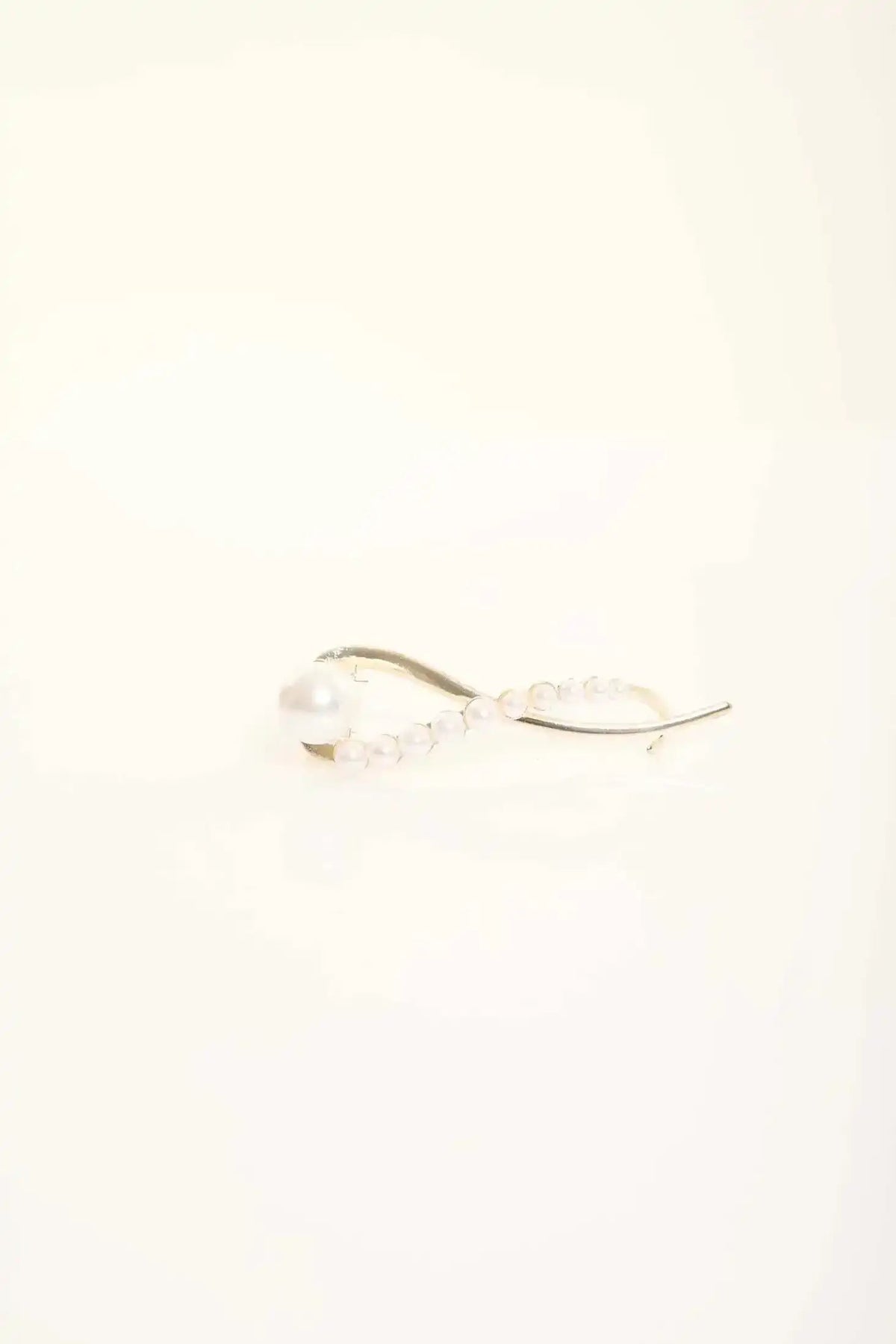 Elegant Pearl Hair Clip