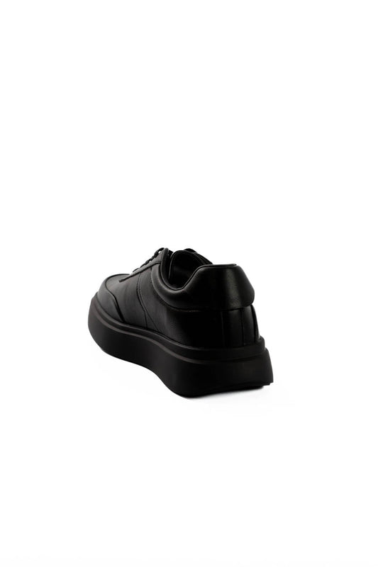 Noir Platform Sneakers