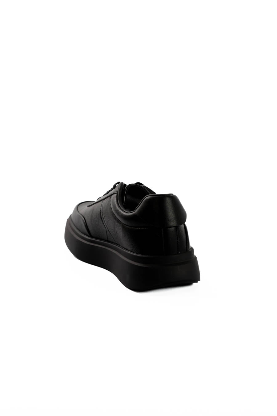 Noir Platform Sneakers