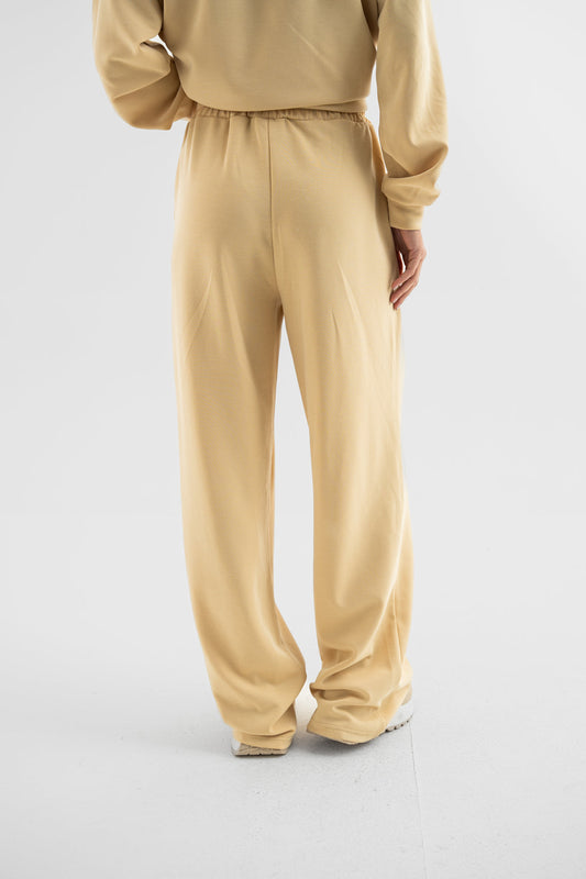 Sand Ease Wide-Leg Pants
