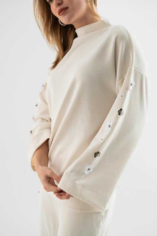 Cream Ease Relaxed Top