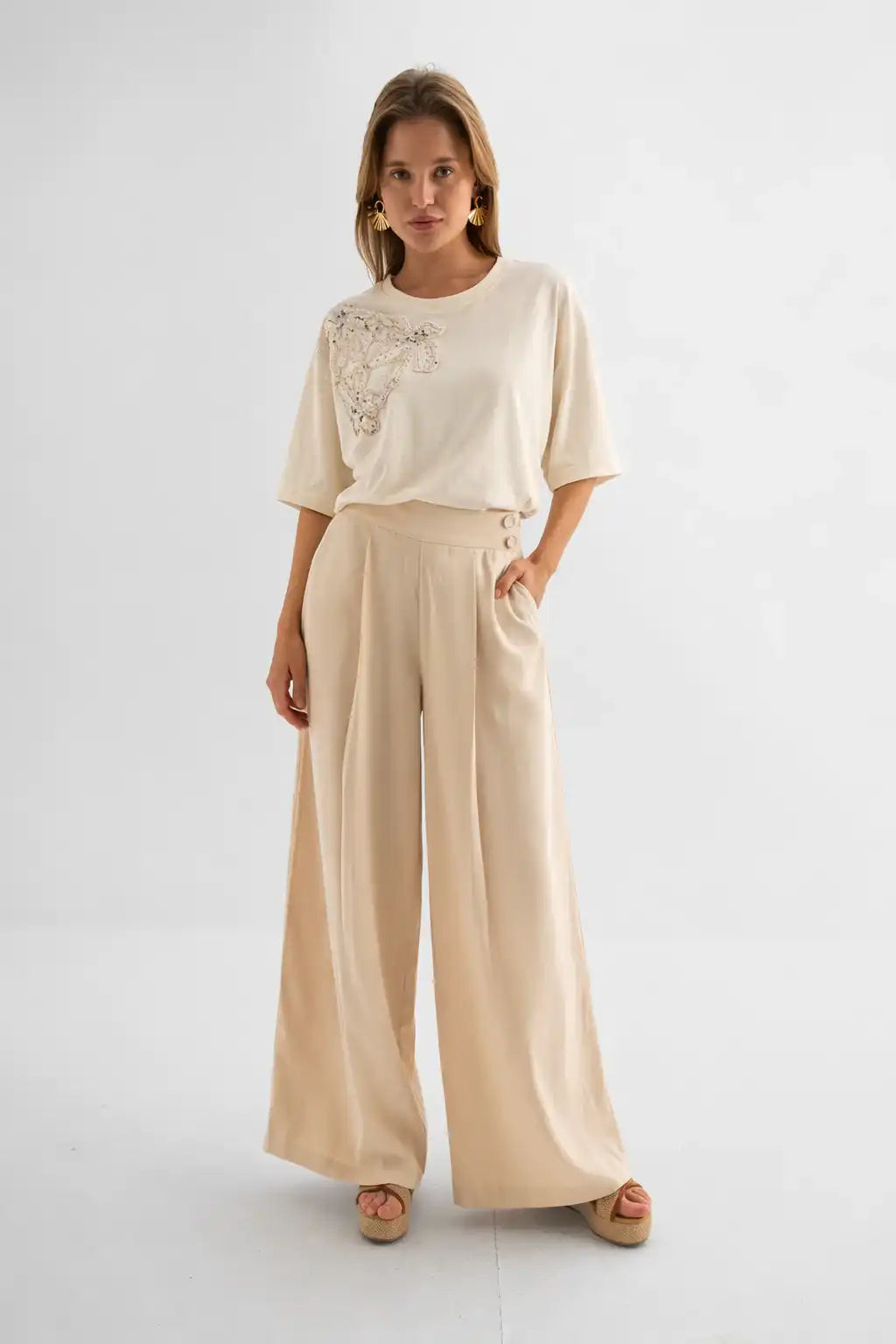 Ivory Embellished Detail T-Shirt