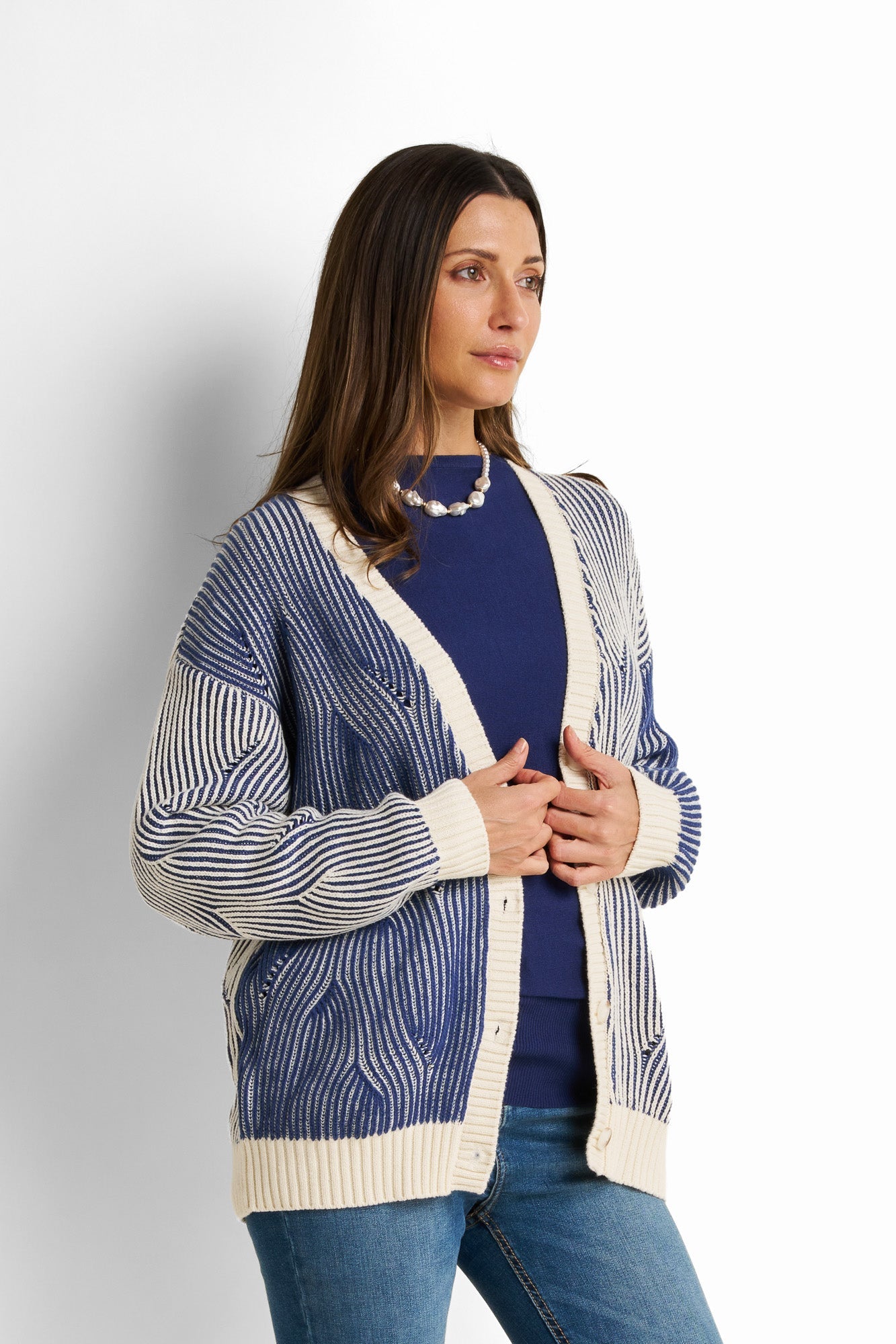 Loose-Fit V-Neck Cardigan